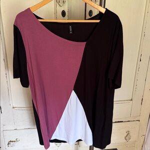 Colorblock Short Sleeve Top